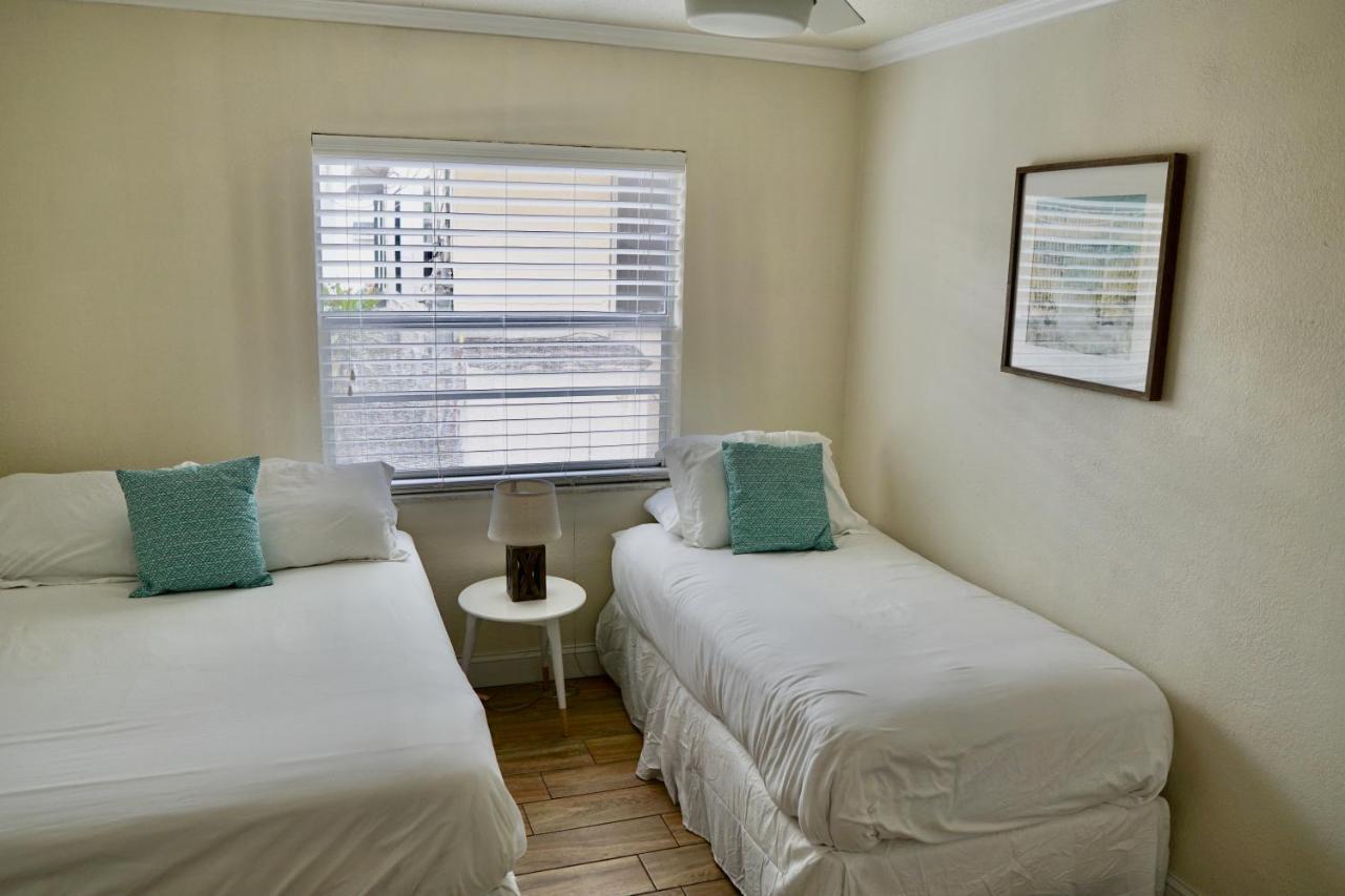 The Molloy - Treasure Island Suites & Cottages 세인트피트비치 외부 사진